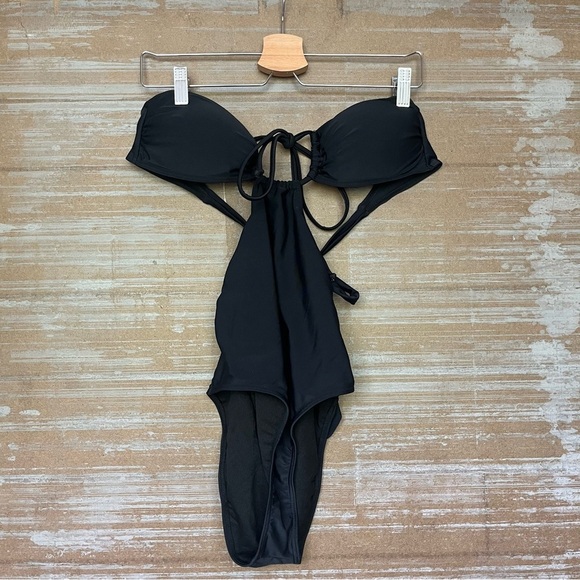 6 Shore Road Push Cart One Piece Swimsuit Black Monokini Sexy Beach Womens M - Picture 1 of 7